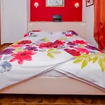 Maison d'hôtes And Dea Adults Only 4*