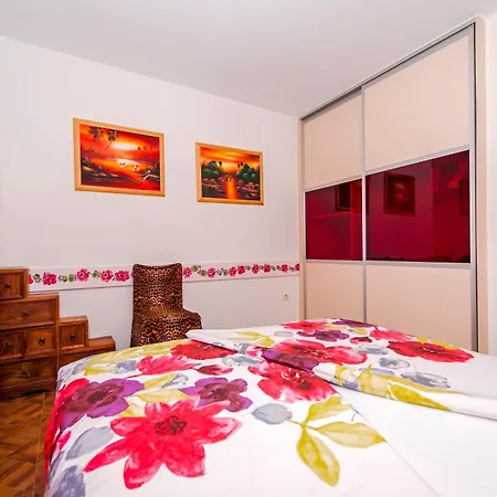 And Dea Adults Only Konukevi Rovinj