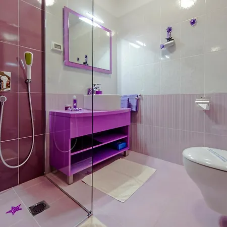 Konukevi And Dea Adults Only 4*