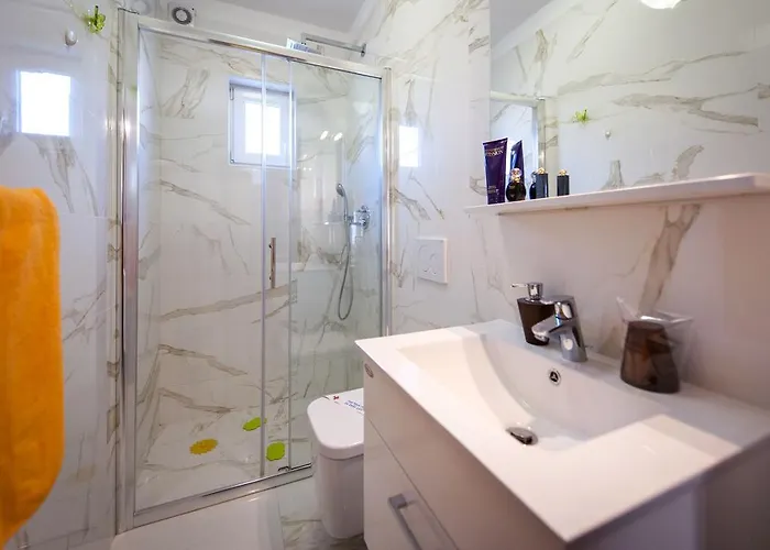 And Dea Adults Only 4*