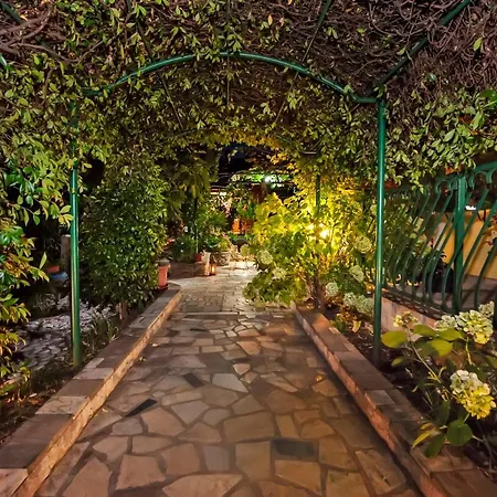 Guest house And Dea Adults Only