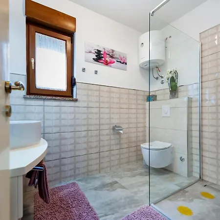 And Dea Adults Only Guest house