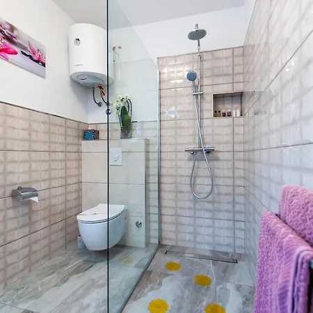And Dea Adults Only 4* Rovinj