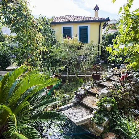 Guest house And Dea Adults Only 4*