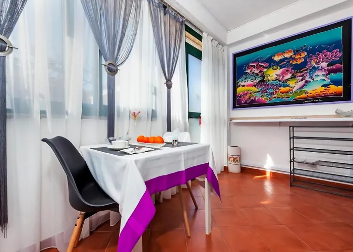 And Dea Adults Only Pensión 4*