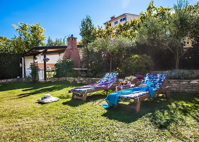 And Dea Adults Only Pensión